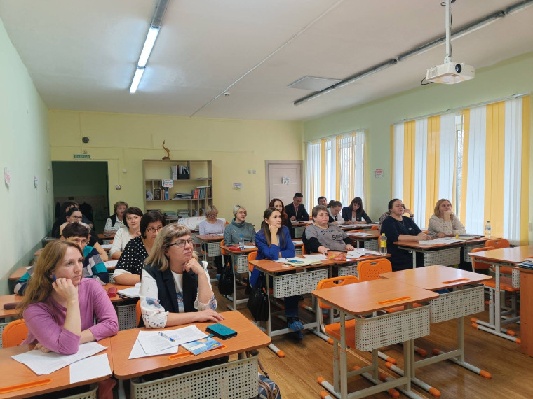 Cеминар-практикум по работе с форматом анализа урока в технологии смешанного обучения.